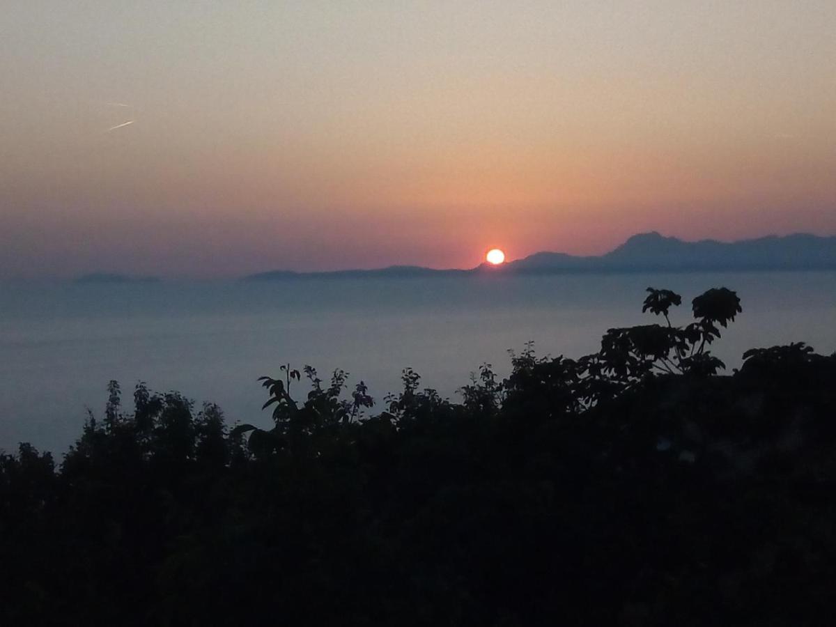 Una Terrazza Sul Mare Agropoli Exterior foto